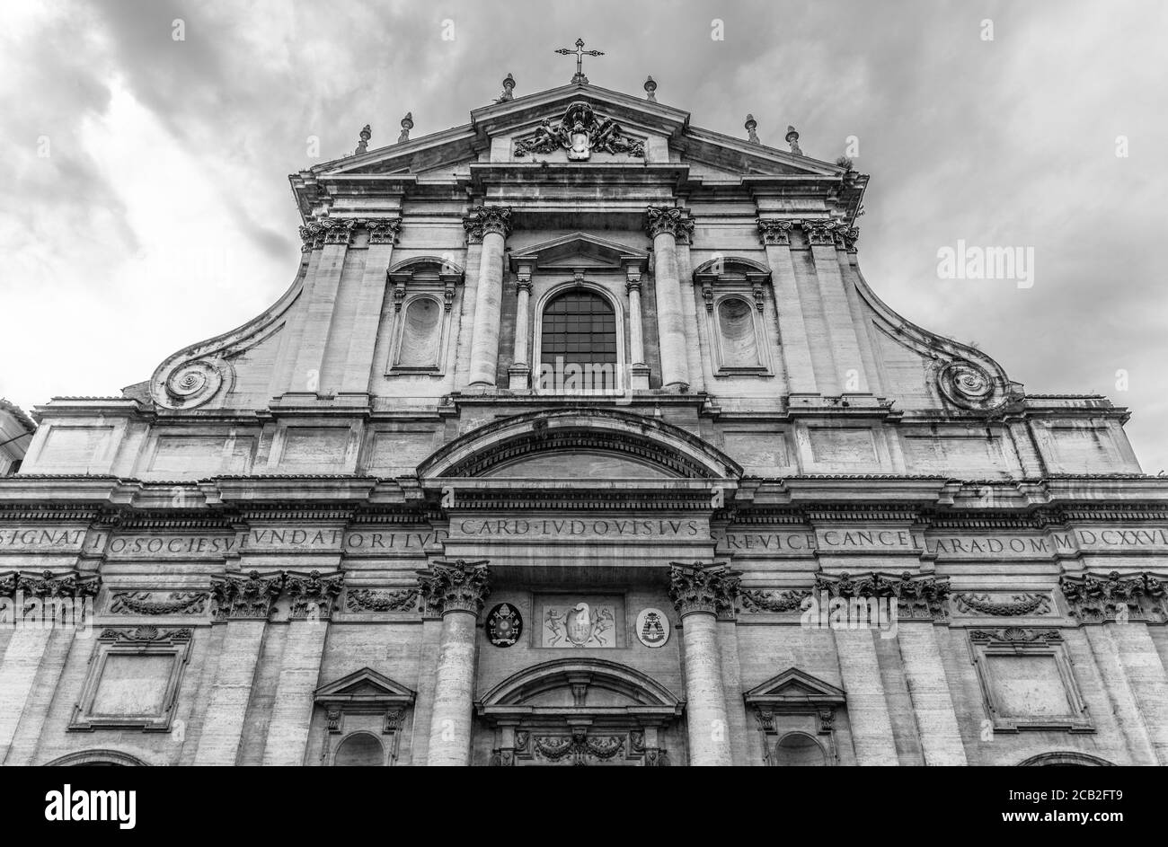 Basilique de loyola Banque d'images noir et blanc Alamy