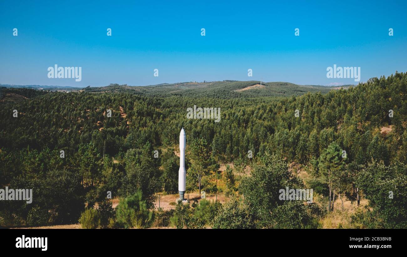 Fusée spatiale un observatoire astrophysique spécial situé à Constancia, Santarem, Portugal Banque D'Images