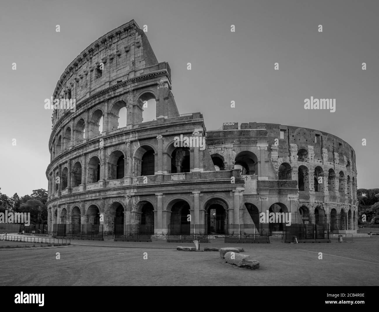 Le Colisée juste après le lever du soleil à Rome, en Italie. Banque D'Images