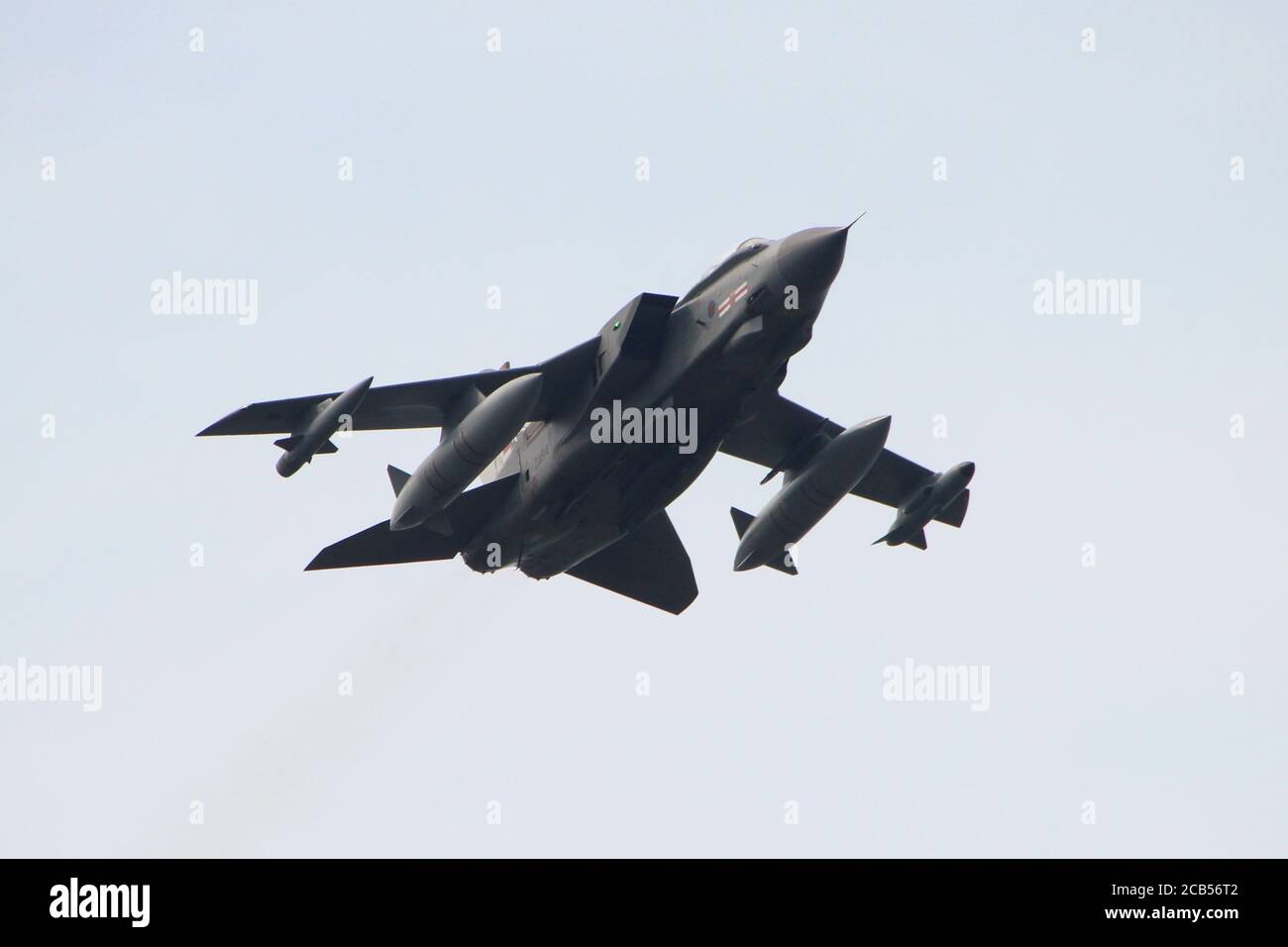 ZA614, un Panavia Tornado GR4 exploité par la Royal Air Force (41 Squadron), à l'aéroport international de Prestwick à Ayrshire, en Écosse. Banque D'Images