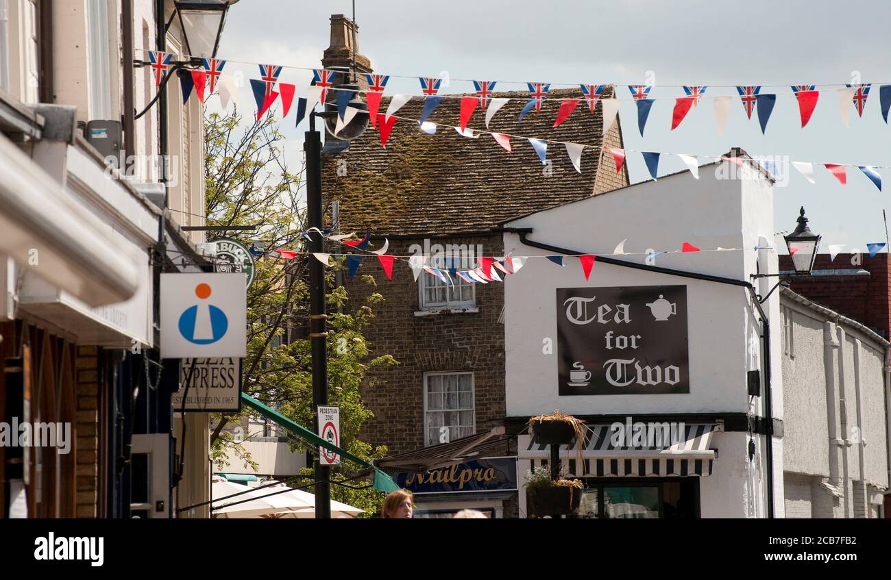 Boutiques dans la ville cathédrale d'Ely, Cambridgeshire, Angleterre. Banque D'Images