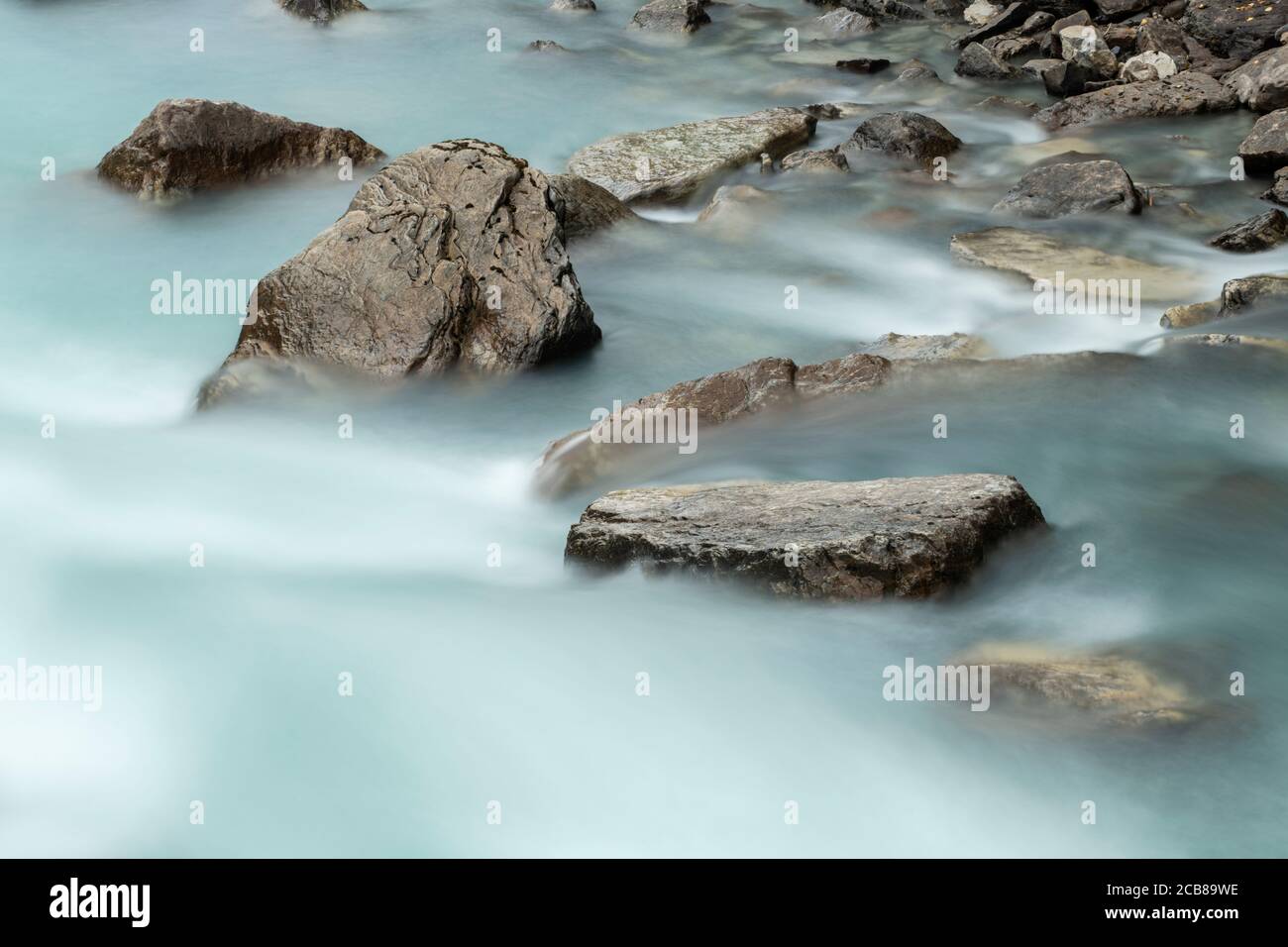 La rivière Kicking Horse, parc national Yoho, Colombie-Britannique, Canada Banque D'Images