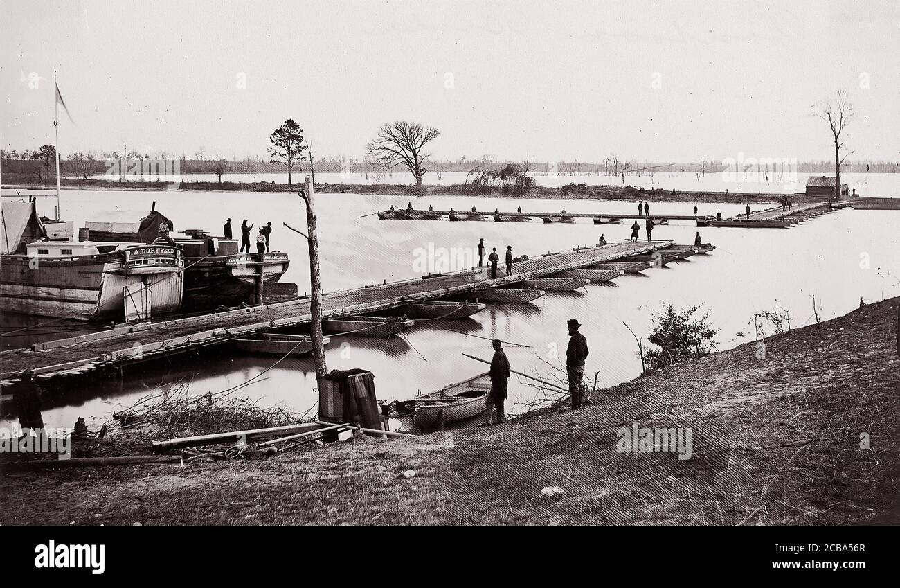 Pont ponton, 1861-65. Auparavant attribué à Mathew B. Brady, Andrew Joseph Russell. Banque D'Images