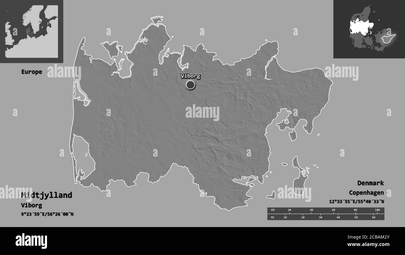 Forme de Midtjylland, région du Danemark, et sa capitale. Echelle de distance, aperçus et étiquettes. Carte d'élévation à deux niveaux. Rendu 3D Banque D'Images