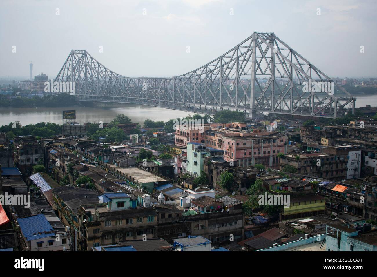 vue panoramique sur la ville de kolkata avec la rivière hooghly et pont howrah Banque D'Images