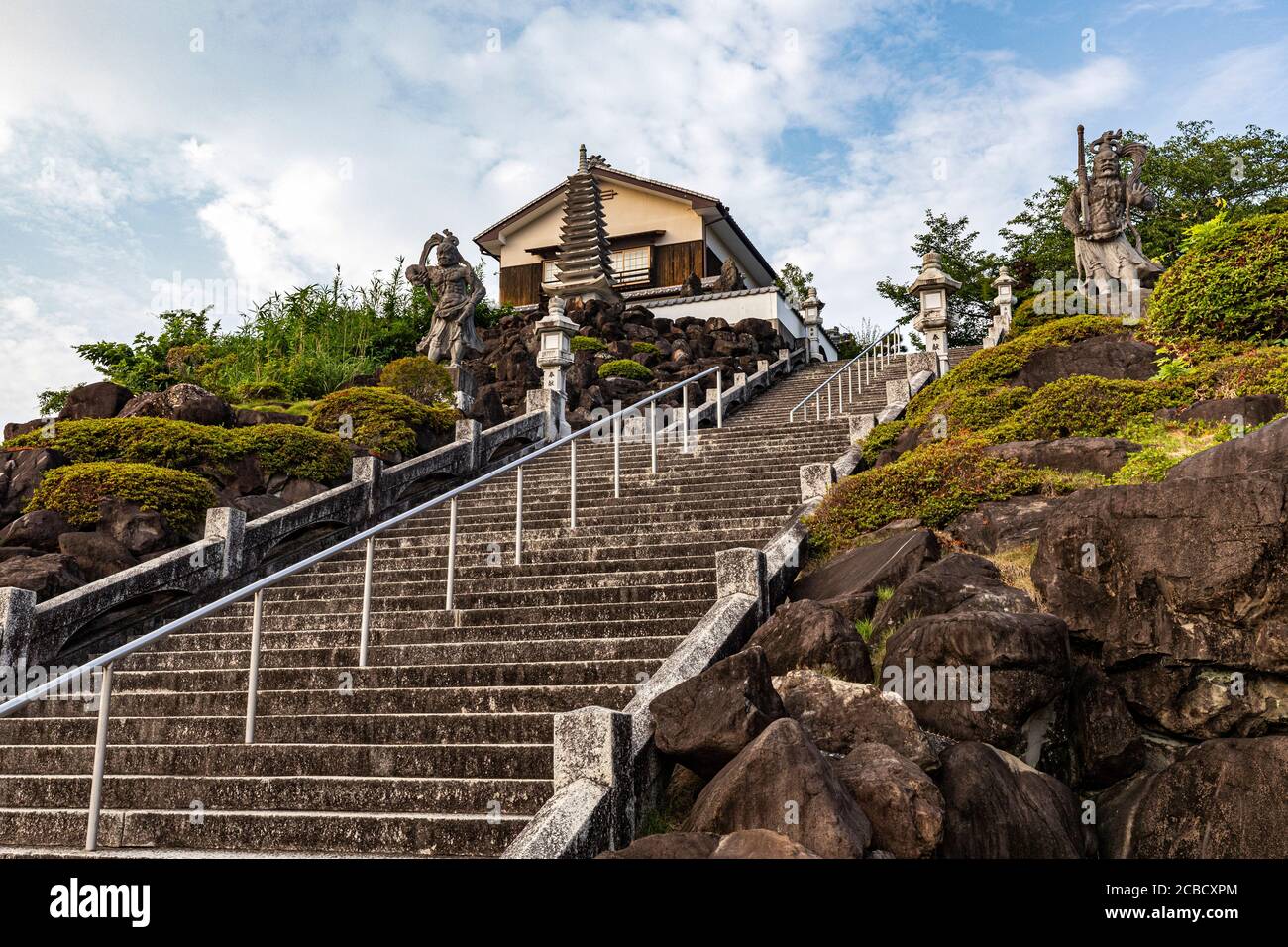 Jardin vertical à Ryukoin - un temple de la secte shogin du bouddhisme. Son nom officiel est: Rinkaizan Fukujuryuji Temple Ryukoin. La principale divinité est t Banque D'Images