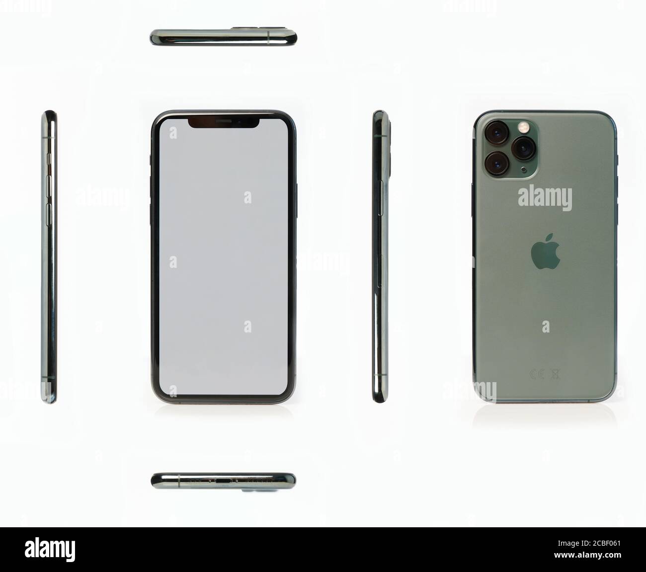New york, Etats-Unis - 12 août 2020 : iPhone 11 a isolé différentes vues  sur fond blanc. Photo réelle de Apple iphone Photo Stock - Alamy