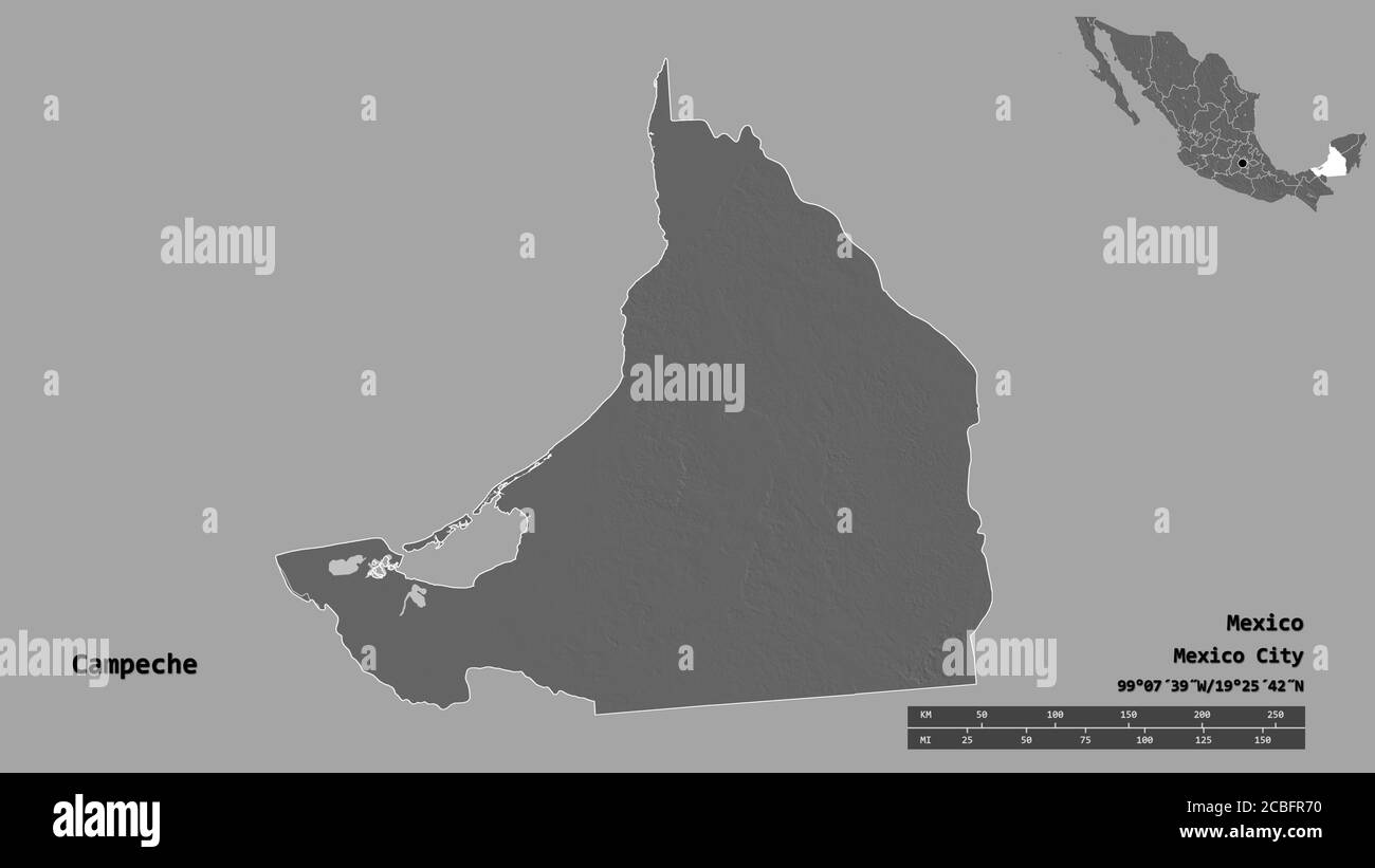 Forme de Campeche, État du Mexique, avec sa capitale isolée sur fond solide. Échelle de distance, aperçu de la région et libellés. Carte d'élévation à deux niveaux. 3 Banque D'Images