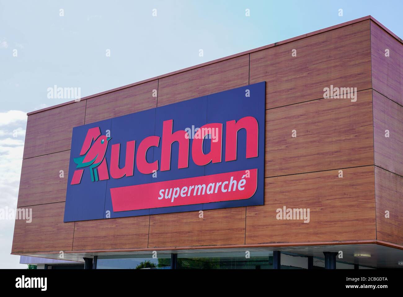 Logo auchan Banque de photographies et d’images à haute résolution - Alamy