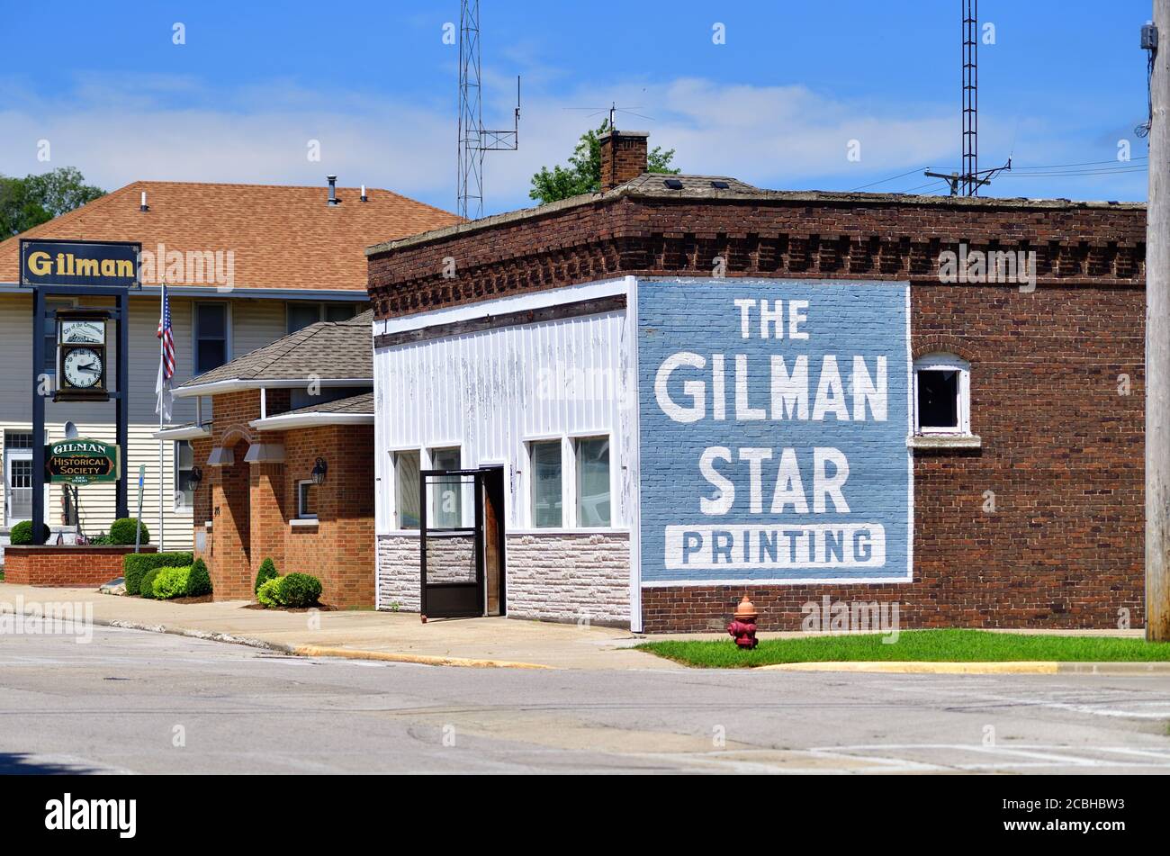 Gilman, Illinois, États-Unis. Une section d'une petite rue de ville qui fournit un indice majeur de l'identité de la communauté. Banque D'Images