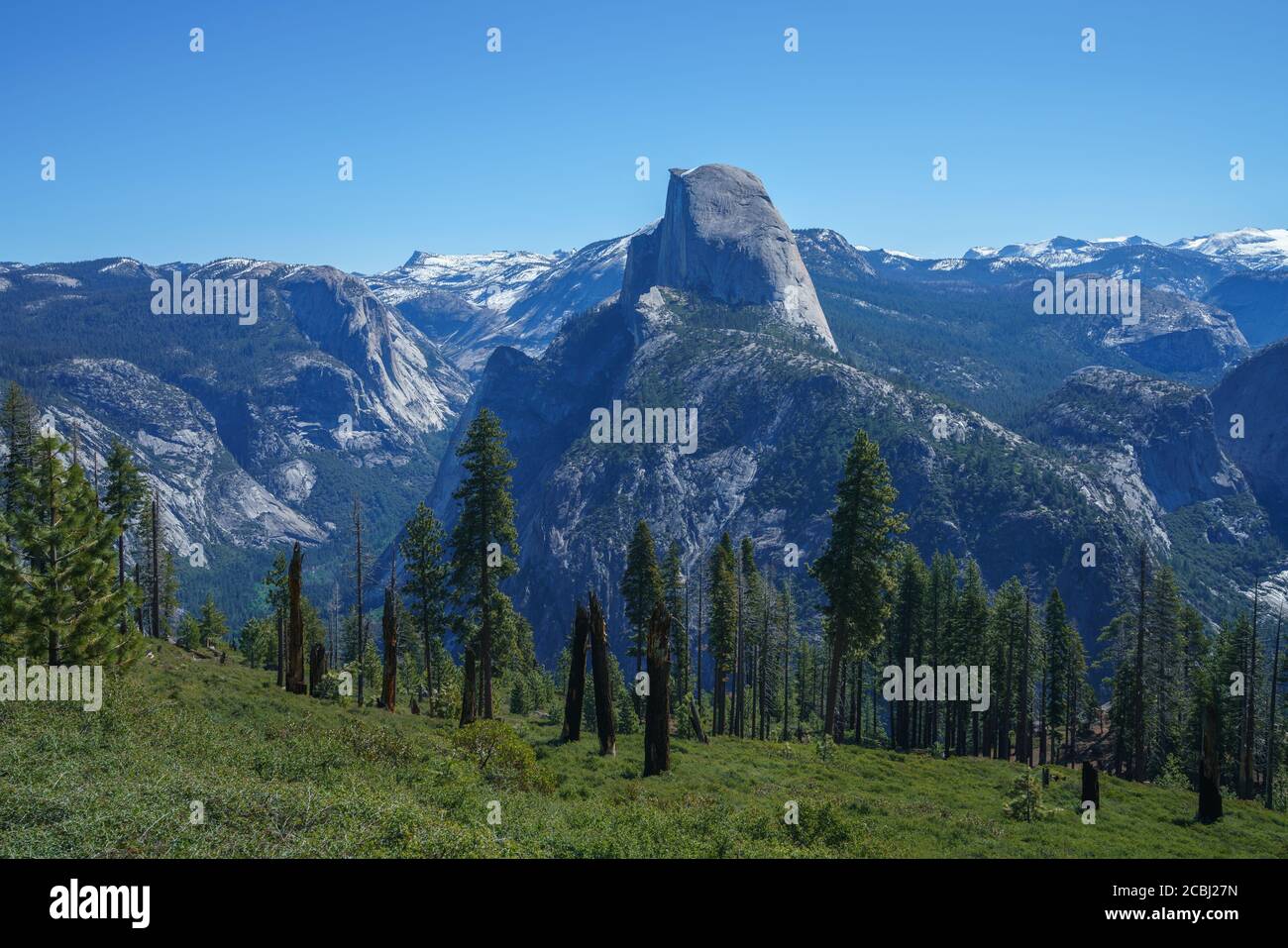 randonnée sur le sentier panoramique dans le parc national de yosemite en californie, états-unis Banque D'Images