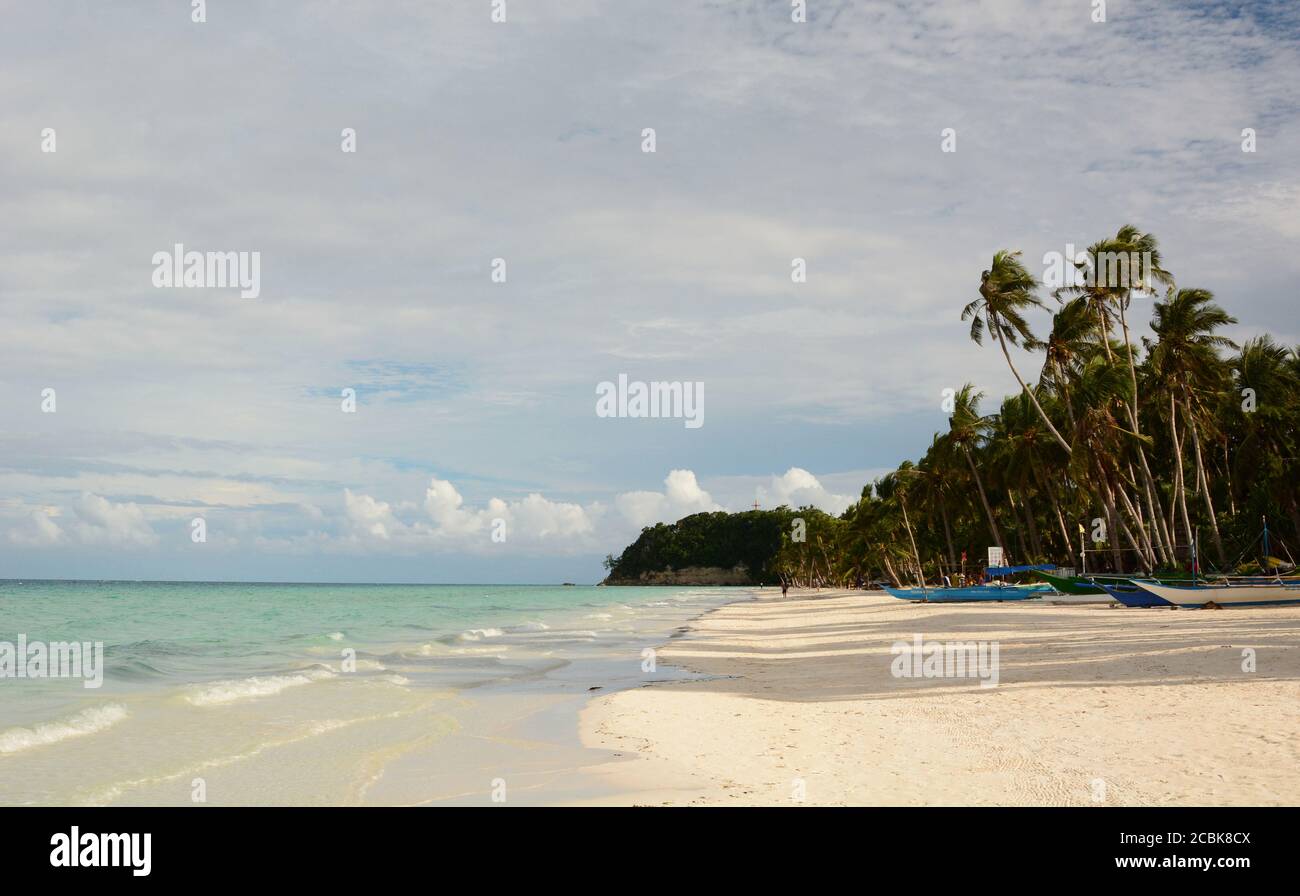 Vue sur la plage de White. Île Boracay. Visayas de l'Ouest. Philippines Banque D'Images