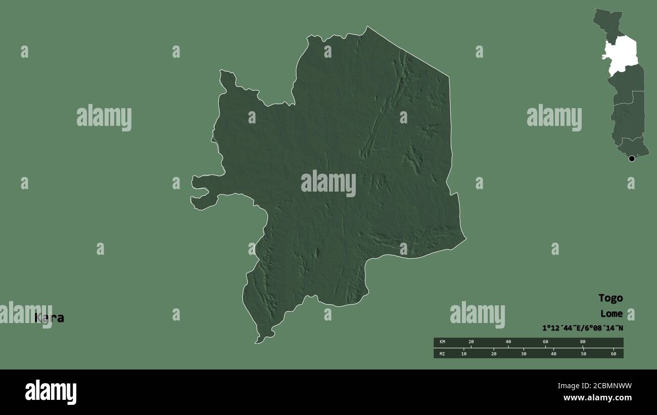 Forme de Kara, région du Togo, avec sa capitale isolée sur fond solide. Échelle de distance, aperçu de la région et libellés. Carte d'altitude en couleur. 3D ren Banque D'Images