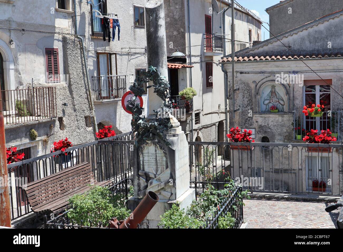 Pesche - Monumento ai Caduti Banque D'Images