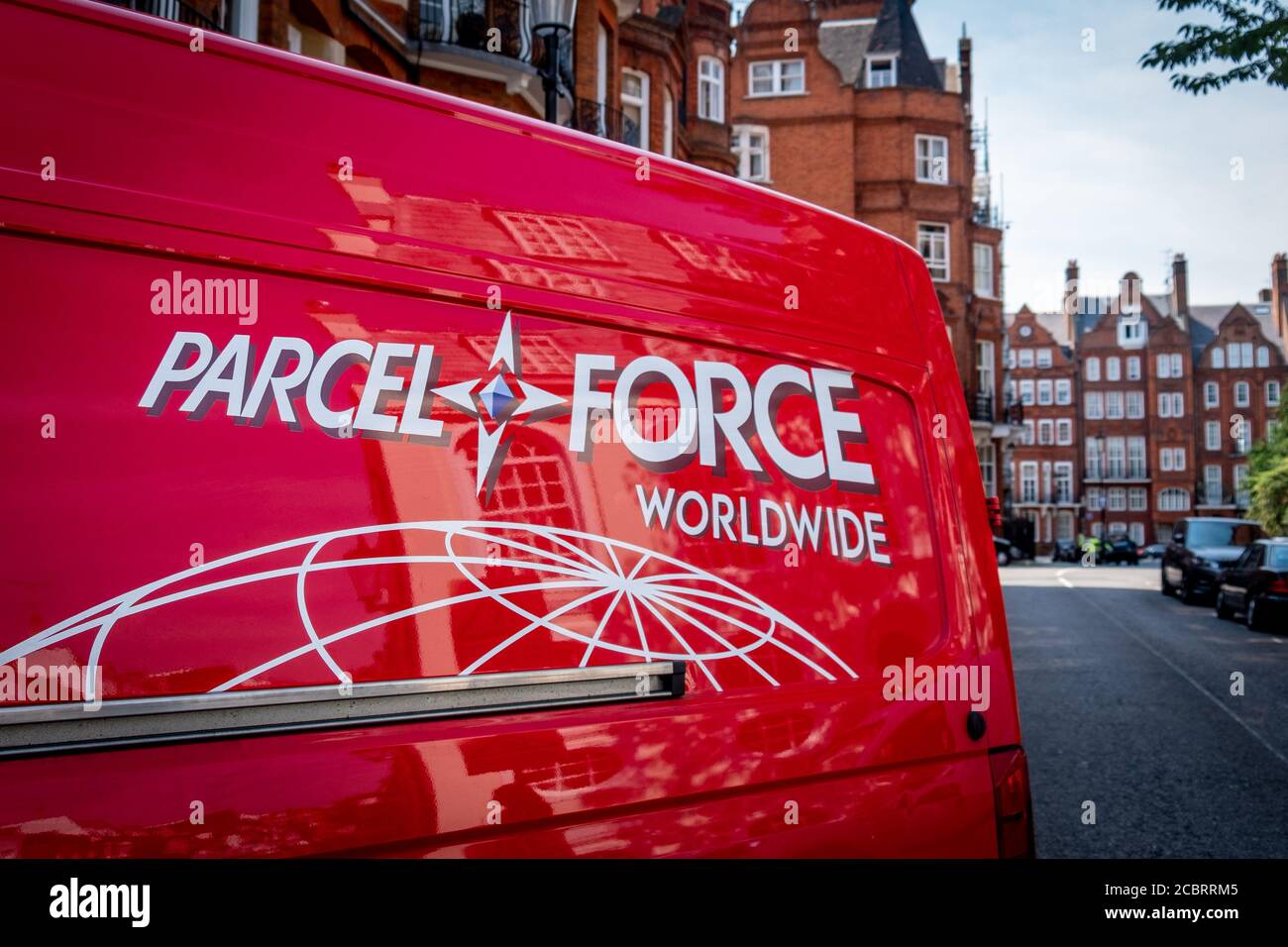 Londres- Parcelforce Worldwide livraison van, un service de courrier britannique Banque D'Images