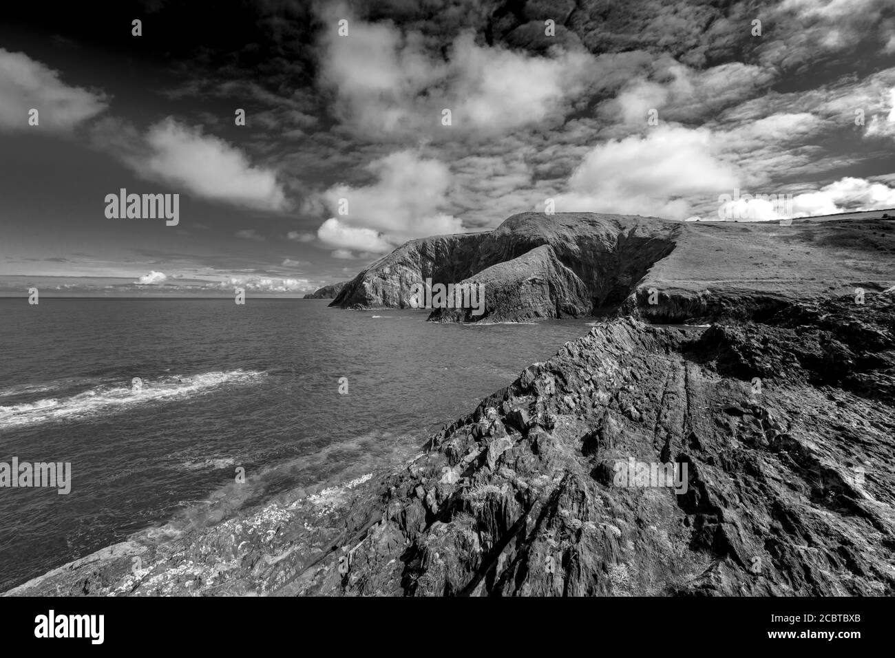 Ceibwr Bar, Pembrokeshire, pays de Galles, Royaume-Uni, 3 août 2020, VUE sur les falaises et la mer Banque D'Images
