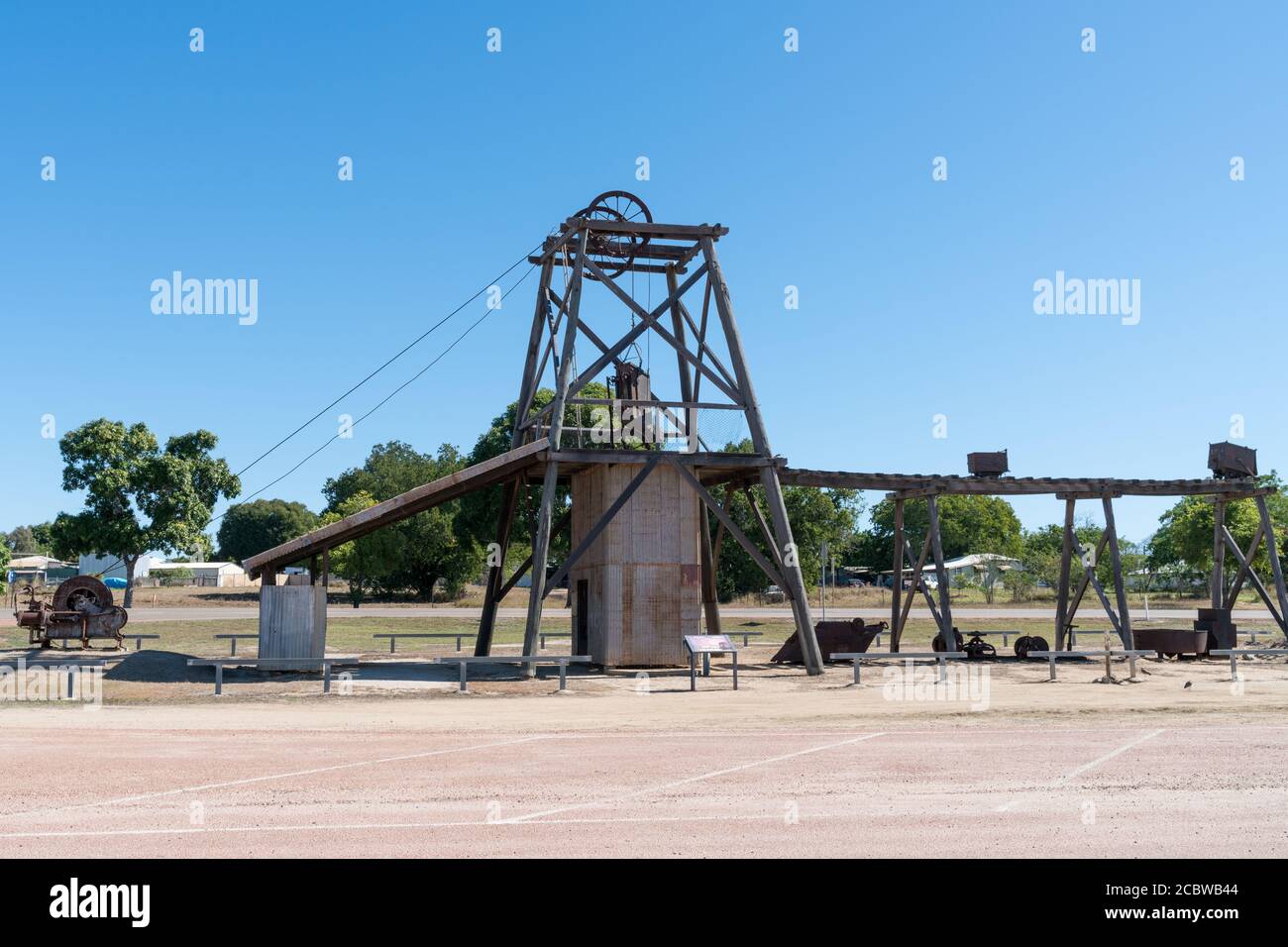 Exposition de la tête de poupée des journées d'extraction de l'or à Charters Towers, dans la zone de repos de la mine d'or de Columbia Banque D'Images