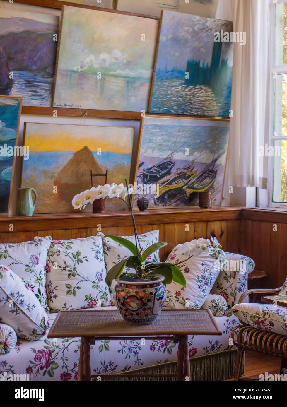 Œuvres d'art dans la maison de Monet à Giverny, France Banque D'Images