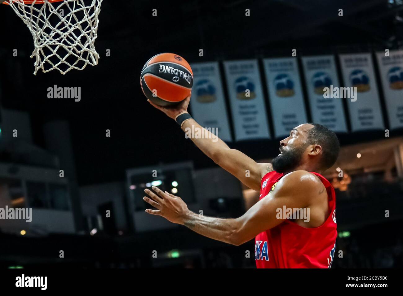 Berlin, Allemagne, 25 octobre 2019: Le joueur de basket-ball Darrun Hilliard en action pendant le match de basket-ball EuroLeague entre Alba Berlin et CSKA Banque D'Images