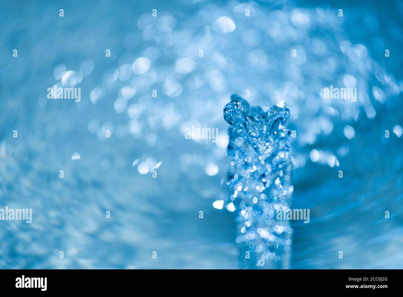 Ondulation de l'eau, goutte d'eau Banque D'Images