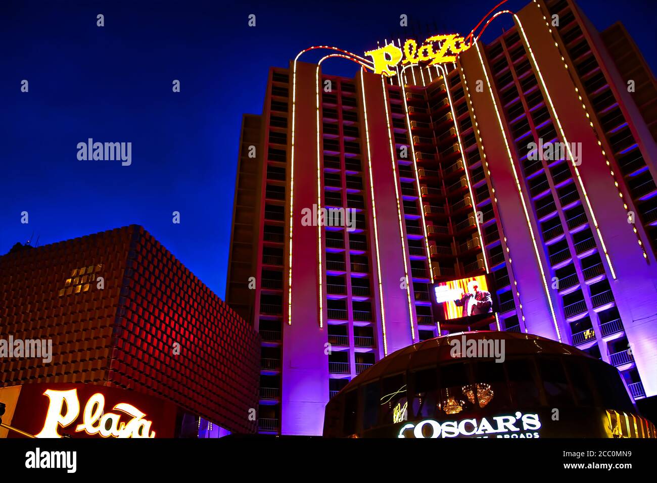 Plaza Hotel and Casino sur Fremont Street expérience dans le centre-ville de  Las Vegas.dans le film de 1989, Retour à l'avenir partie II, le plaisir de  Biff Tannen Paradis Photo Stock -