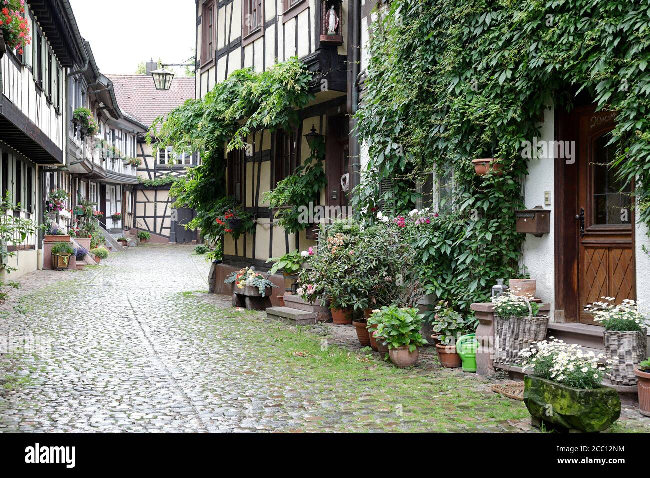 Engelgasse rue historique dans la vieille ville de Gengenbach, Forêt Noire, Bade-Wurtemberg, Allemagne Banque D'Images