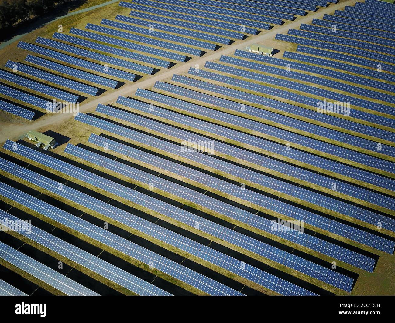 Vue aérienne de la ferme solaire Banque D'Images