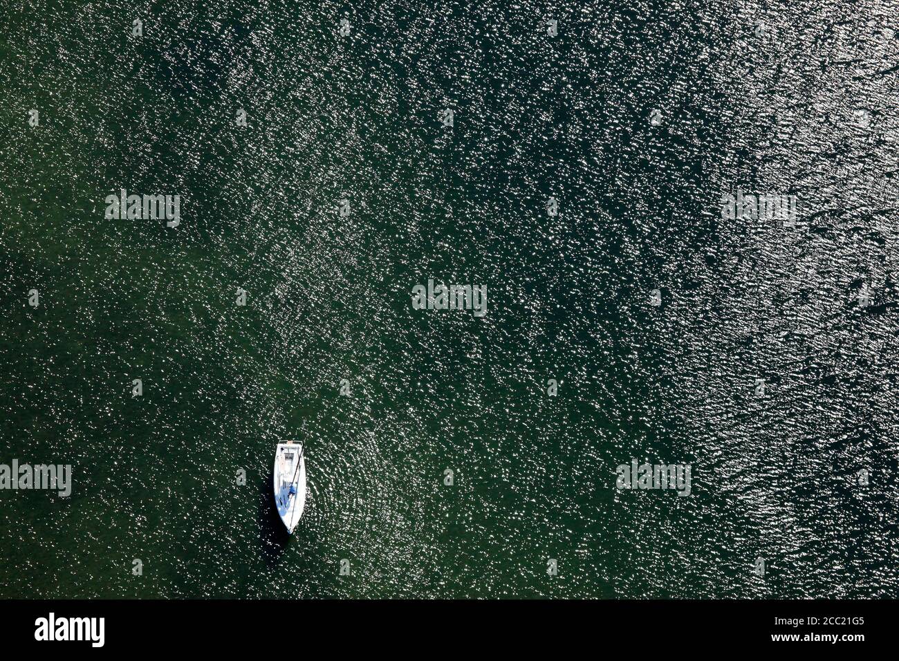 Allemagne, vue de bateau à voile à mer baltique Banque D'Images