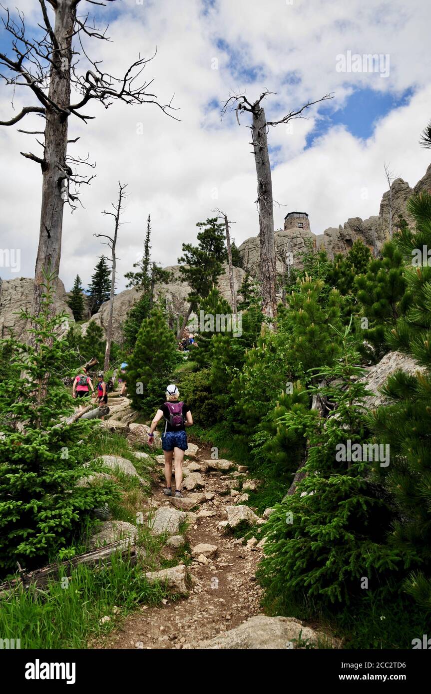 Femmes randonnée Black Elk Peak Banque D'Images