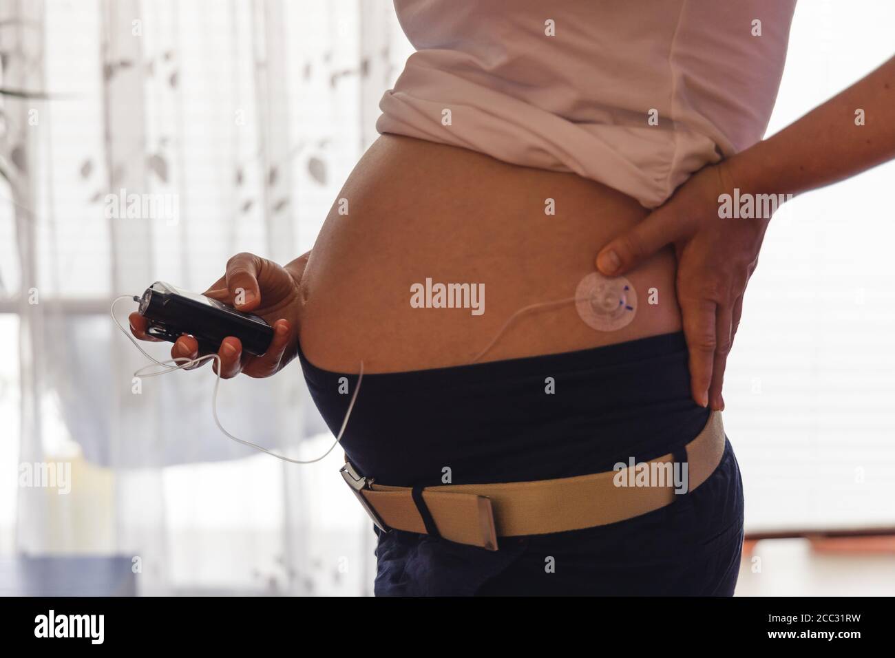Diabetes insulin pump Banque de photographies et d'images à haute  résolution - Alamy