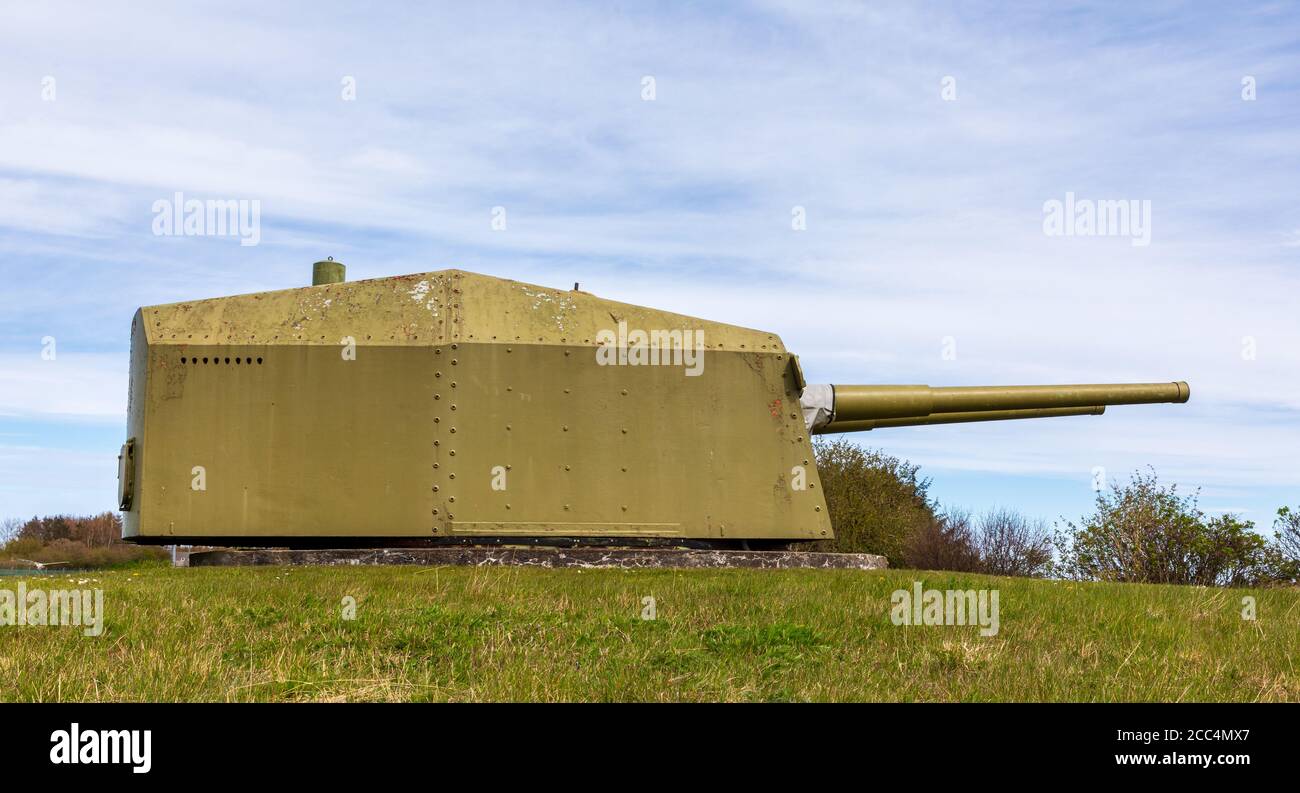 Ancien canon de 150 mm à Stevnsfortet, musée de la Guerre froide de Stevnsfort, Danemark Banque D'Images