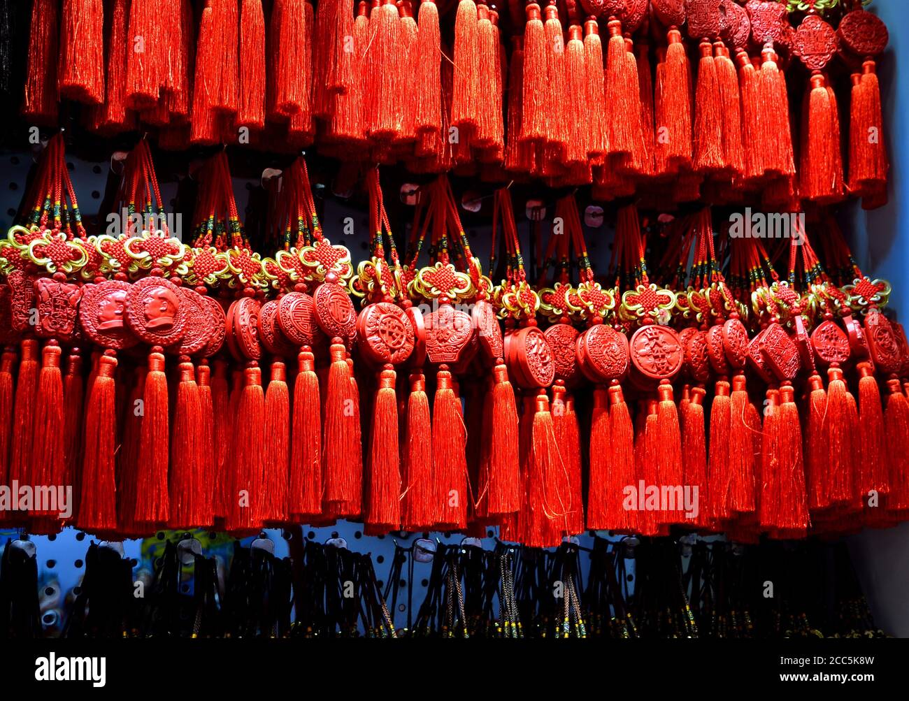 SHANGHAI, CHINE - 7 mai 2017 - souvenirs de décoration de Chine sur le marché près de Yu Garden, Shanghai Banque D'Images