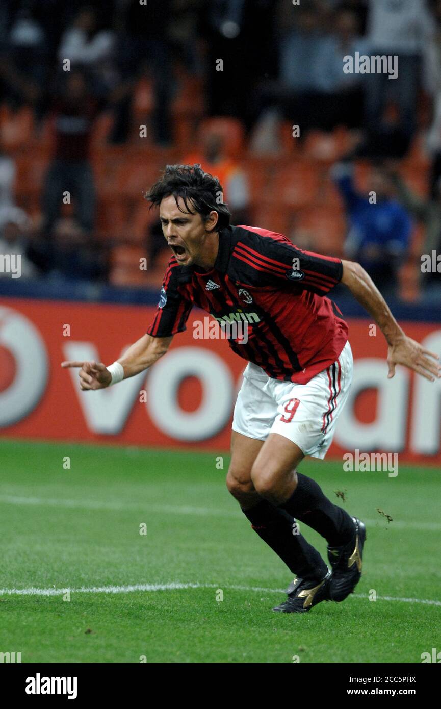 Milan Italie, 18 septembre 2007, 'SAN SIRO' Stadium, UEFA Champions League 2007/2008 , AC Milan - SL Benfica : Filippo Inzaghi fête après le but Banque D'Images