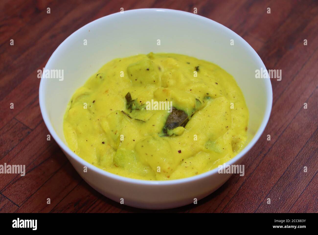 Le Majjige huli est un aliment sud-indien préparé avec du lait caillé, il comprend généralement des légumes dans une sauce au babeurre Banque D'Images