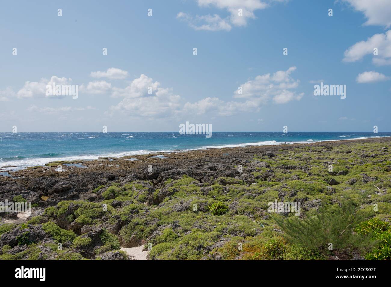 Comté de Pingtung, Taïwan - magnifique vue panoramique depuis le point le plus au sud de Taïwan au parc national de Kenting à Hengchun, comté de Pingtung, Taïwan. Banque D'Images