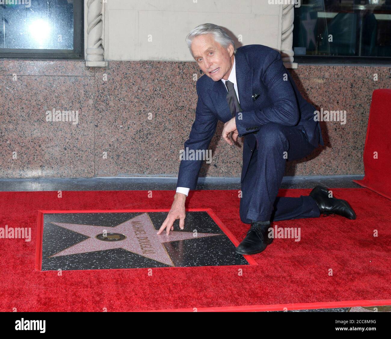 LOS ANGELES - 6 NOVEMBRE : Michael Douglas lors de la cérémonie des étoiles de Michael Douglas sur le Hollywood Walk of Fame le 6 novembre 2018 à Los Angeles, CA Banque D'Images