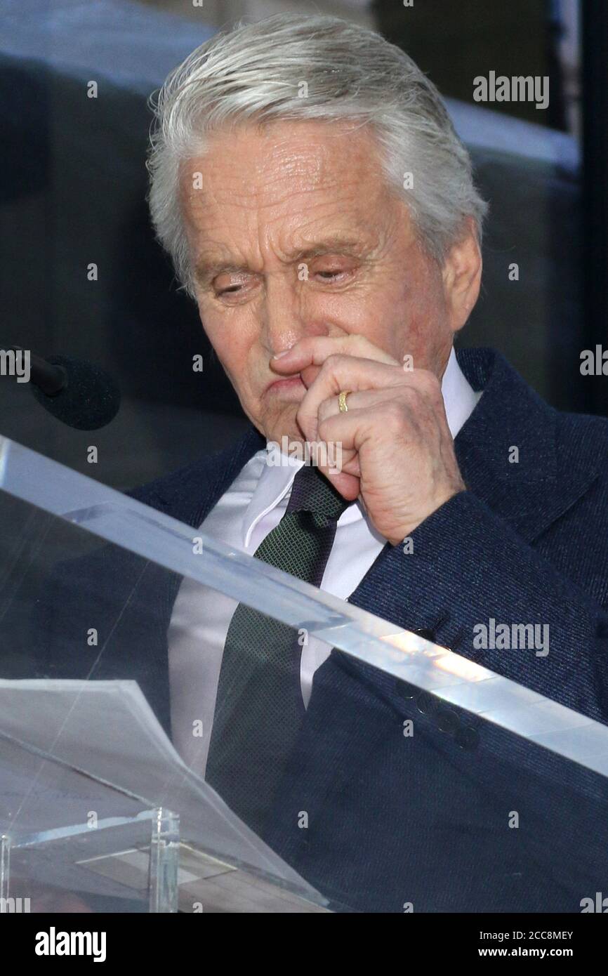 LOS ANGELES - 6 NOVEMBRE : Michael Douglas lors de la cérémonie des étoiles de Michael Douglas sur le Hollywood Walk of Fame le 6 novembre 2018 à Los Angeles, CA Banque D'Images