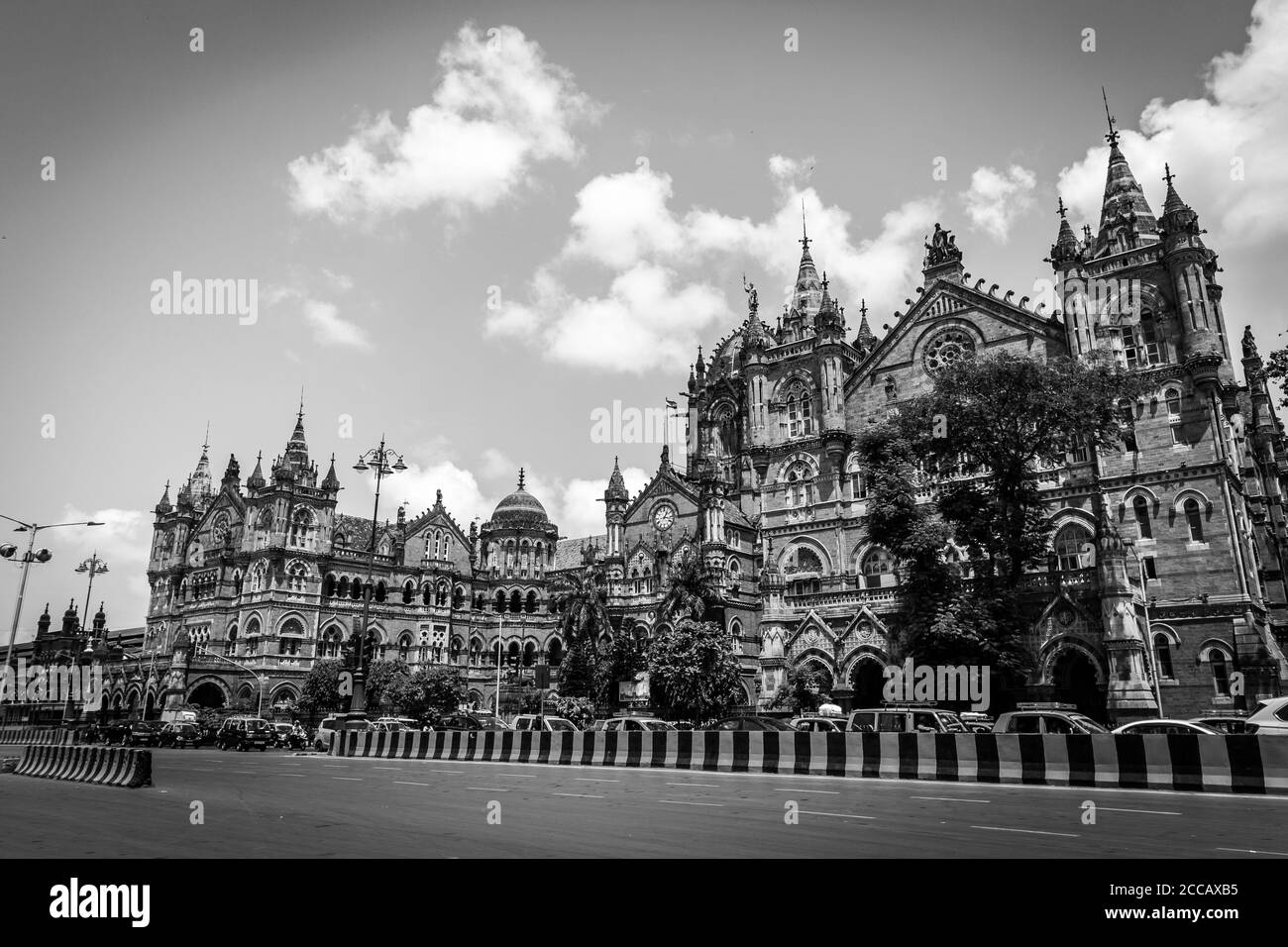 Chhatrapati Shivaji Maharaj Terminus, anciennement connu sous le nom de Victoria Terminus, est une gare ferroviaire historique et un site classé au patrimoine mondial de l'UNESCO. Visite de Bombay. Banque D'Images
