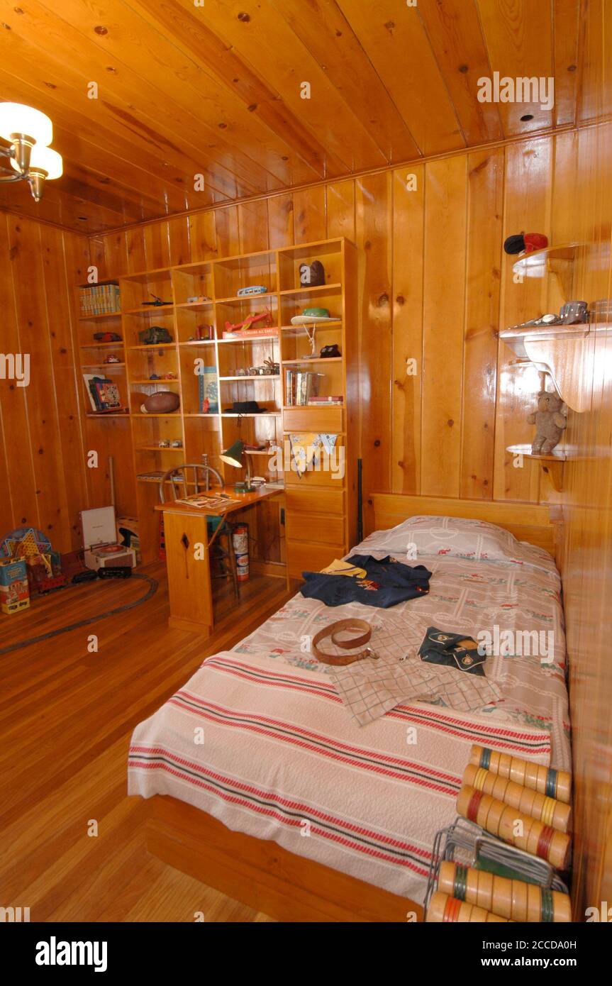 Midland, TX 25 janvier 2007 : chambre intérieure où George W. Bush dormait dans la maison d'enfance de George Bush où la famille Bush vivait de 1951-1955 quand le président avait cinq à 10 ans. La maison est l'un des nombreux sites de Bush à Midland que les citoyens espèrent restaurer à leur état d'origine. ©Bob Daemmrich Banque D'Images