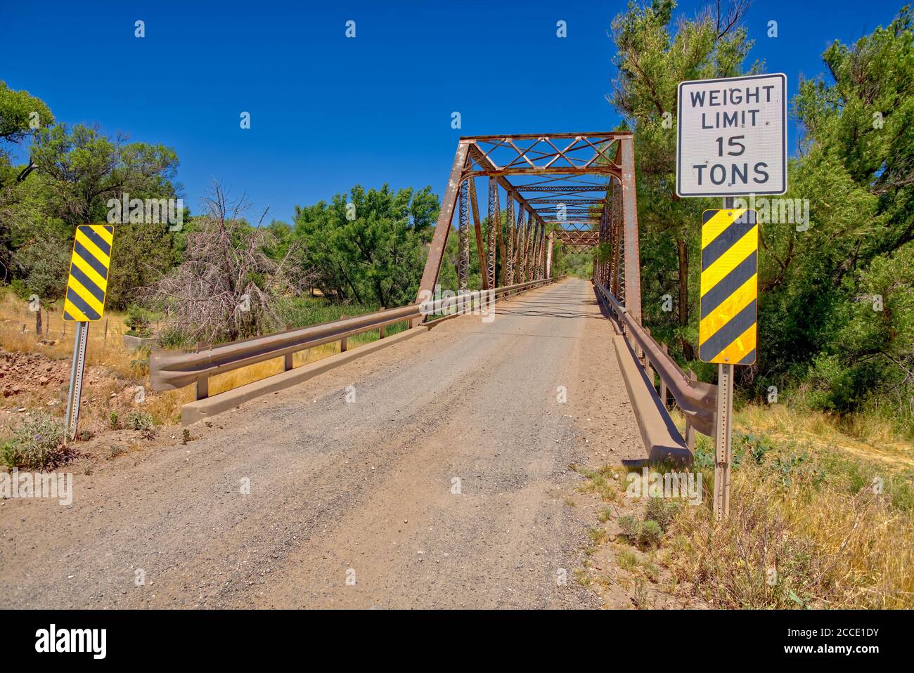 Le pont historique de Perkinsville Arizona qui traverse la rivière Verde. Banque D'Images