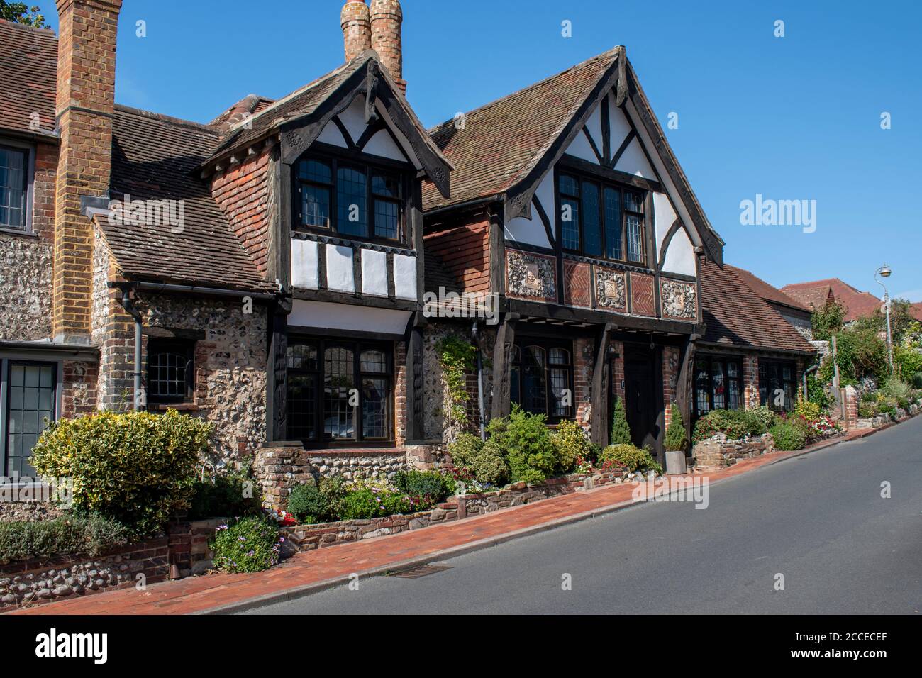 Cottage anglais traditionnel dans le beau village de Rotingdean dans East Sussex. Banque D'Images