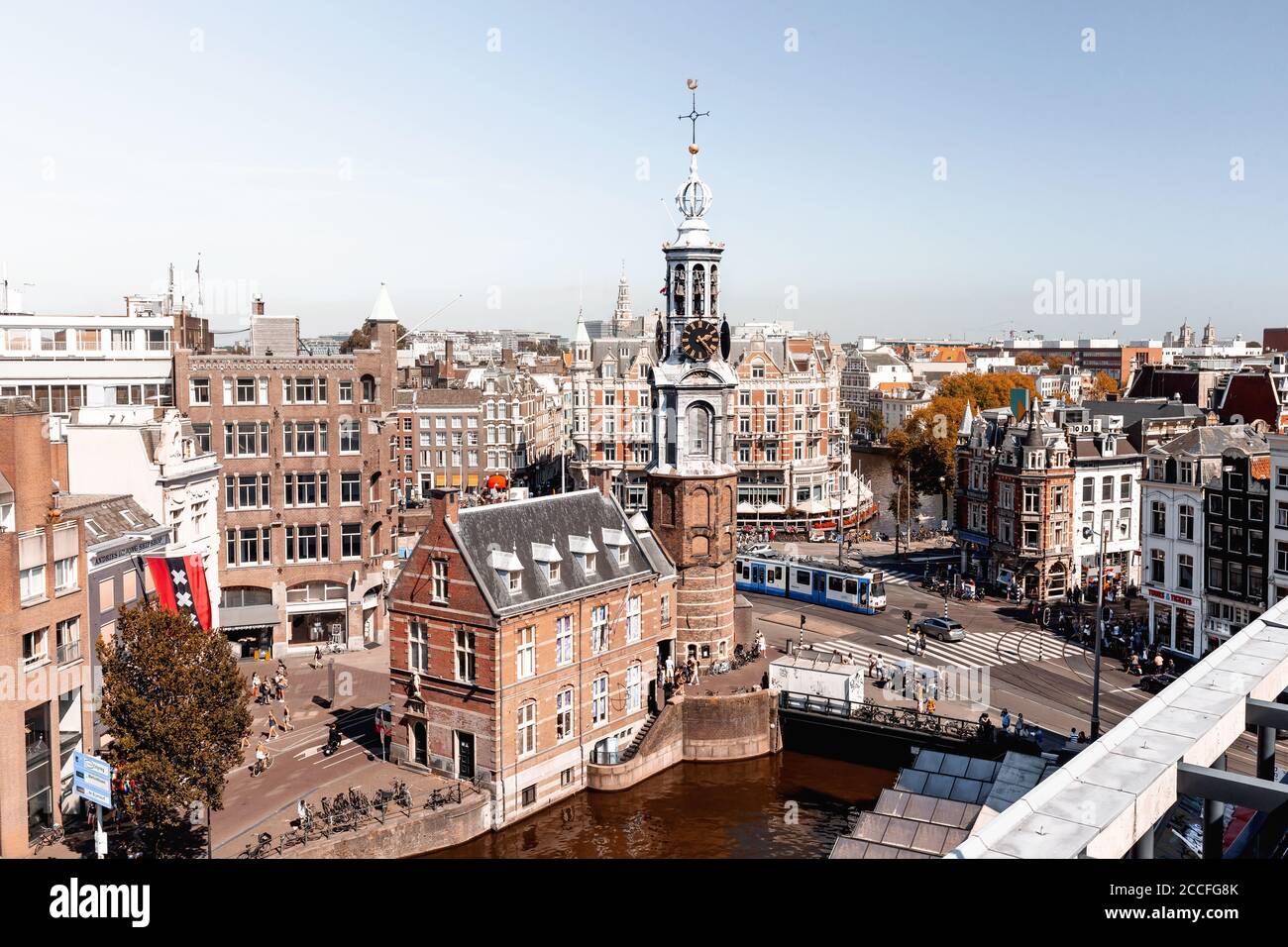 Munttoren dans le centre d'Amsterdam, aux pays-Bas Banque D'Images