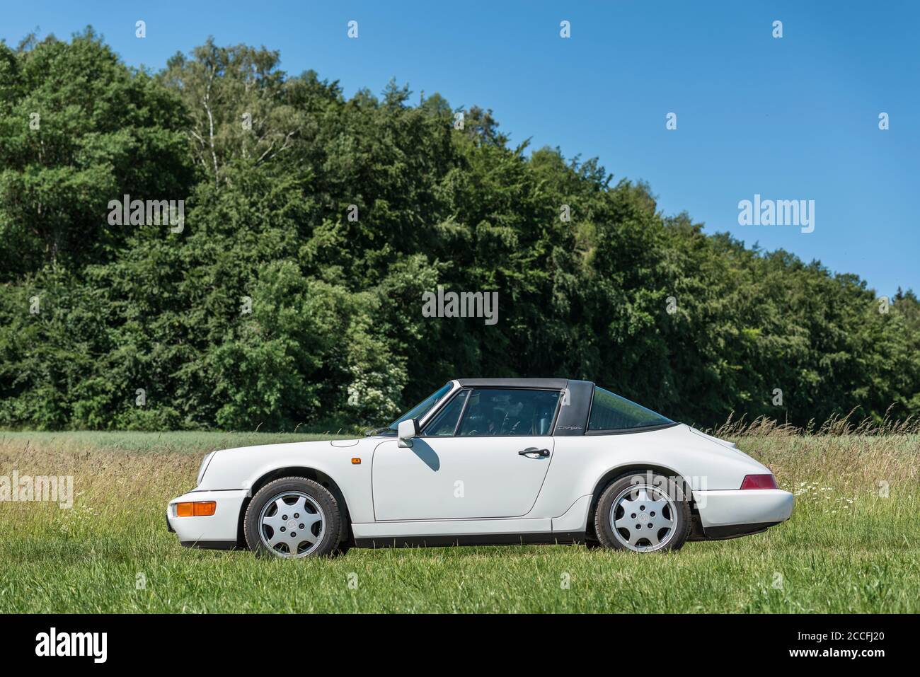 Breuberg, Hessen, Allemagne, Porsche 911 type 964, Carrera 2 Targa, année 1991, 250 ch, 3600 ccm. Banque D'Images