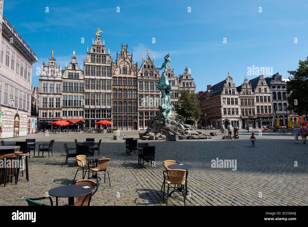 Anvers, Belgique, 16 août 2020, photo d'une place de marché presque vide à Anvers Banque D'Images