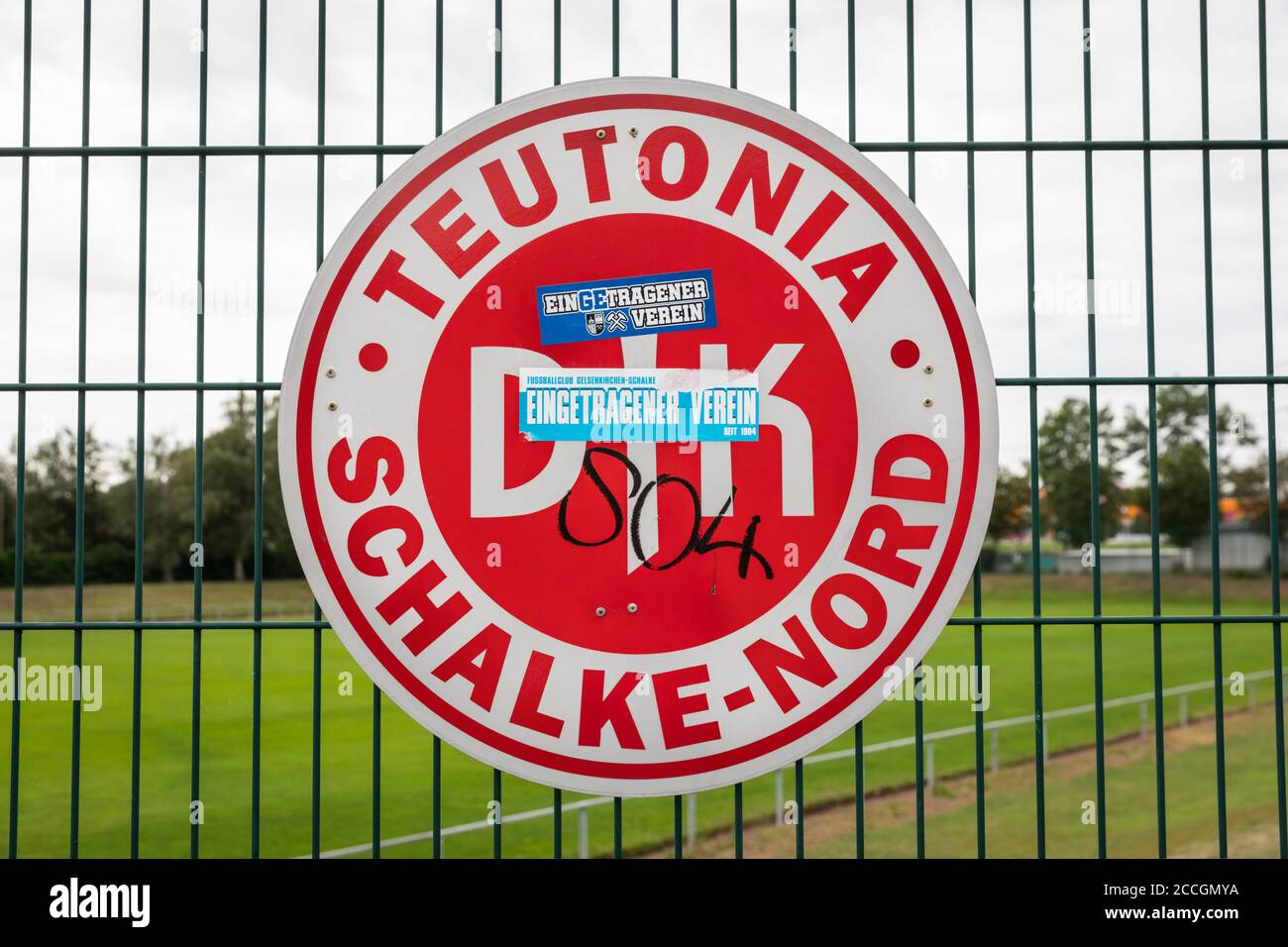 Logo du club de football Teutonia Schalke Nord près de l'ancien stade Glückauf-Kampfbahn, Gelsenkirchen, Rhénanie-du-Nord-Westphalie, Allemagne Banque D'Images