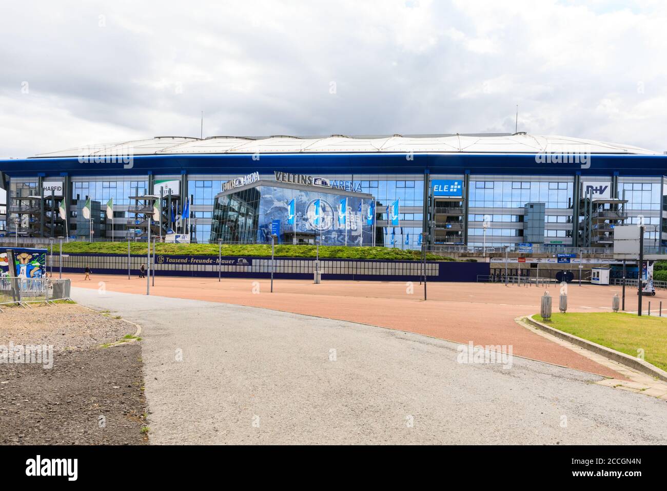 Arena Auf Schalke actuellement aussi Veltins-Arena, FC Schalke 04 club stade de football à Gelsenkirchen, Rhénanie-du-Nord-Westphalie, Allemagne Banque D'Images