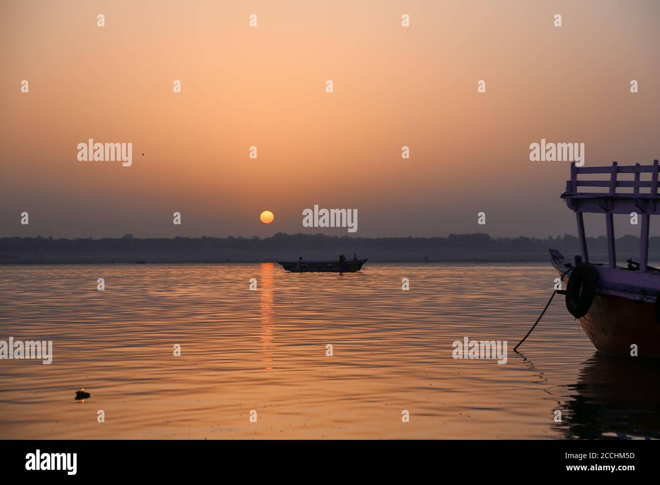 Lever du soleil sur le Gange Banque D'Images