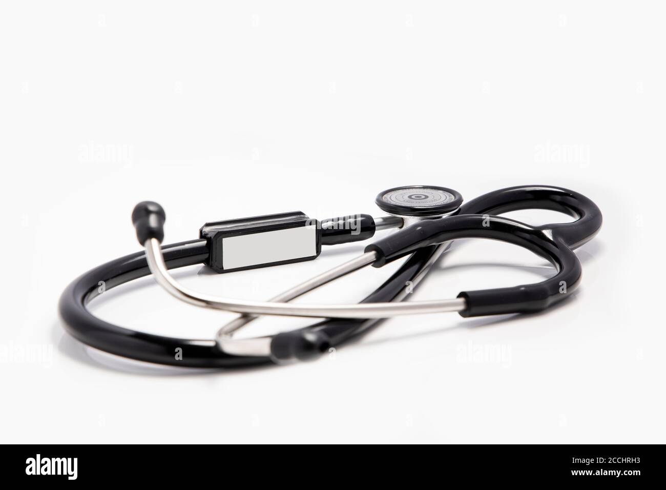 Série médicale - stéthoscope sur fond blanc Banque D'Images