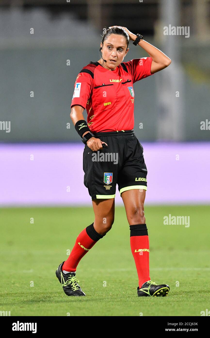 Maria Marotta (arbitre) pendant ACF Fiorentina femminile vs Inter, Championnat italien de football Serie A Women, Florence, Italie, 22 août 2020 Banque D'Images