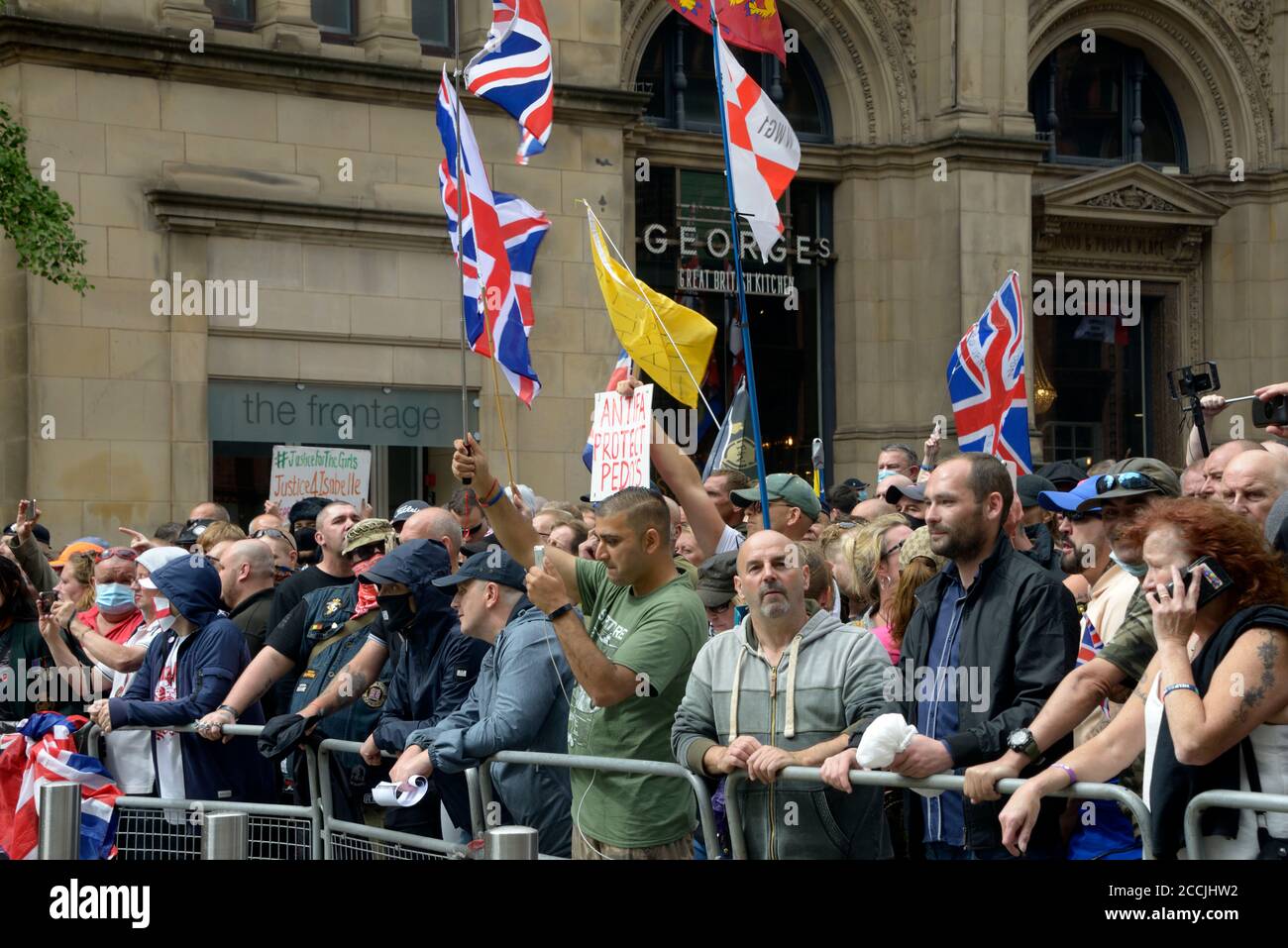 Les manifestants de droite, pris en signe de protestation, à Nottingham Banque D'Images